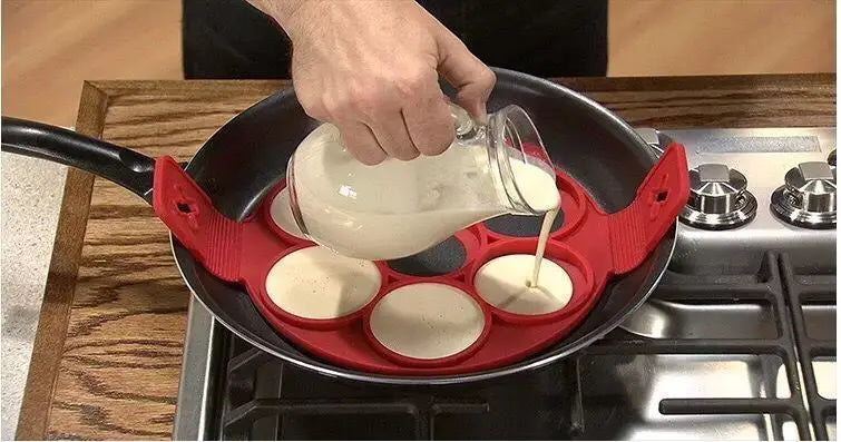 Flip'n'Cook Pancake Magic Mold